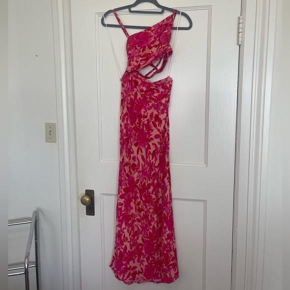 Fortunate one pink floral dress - Picture 3 of 6